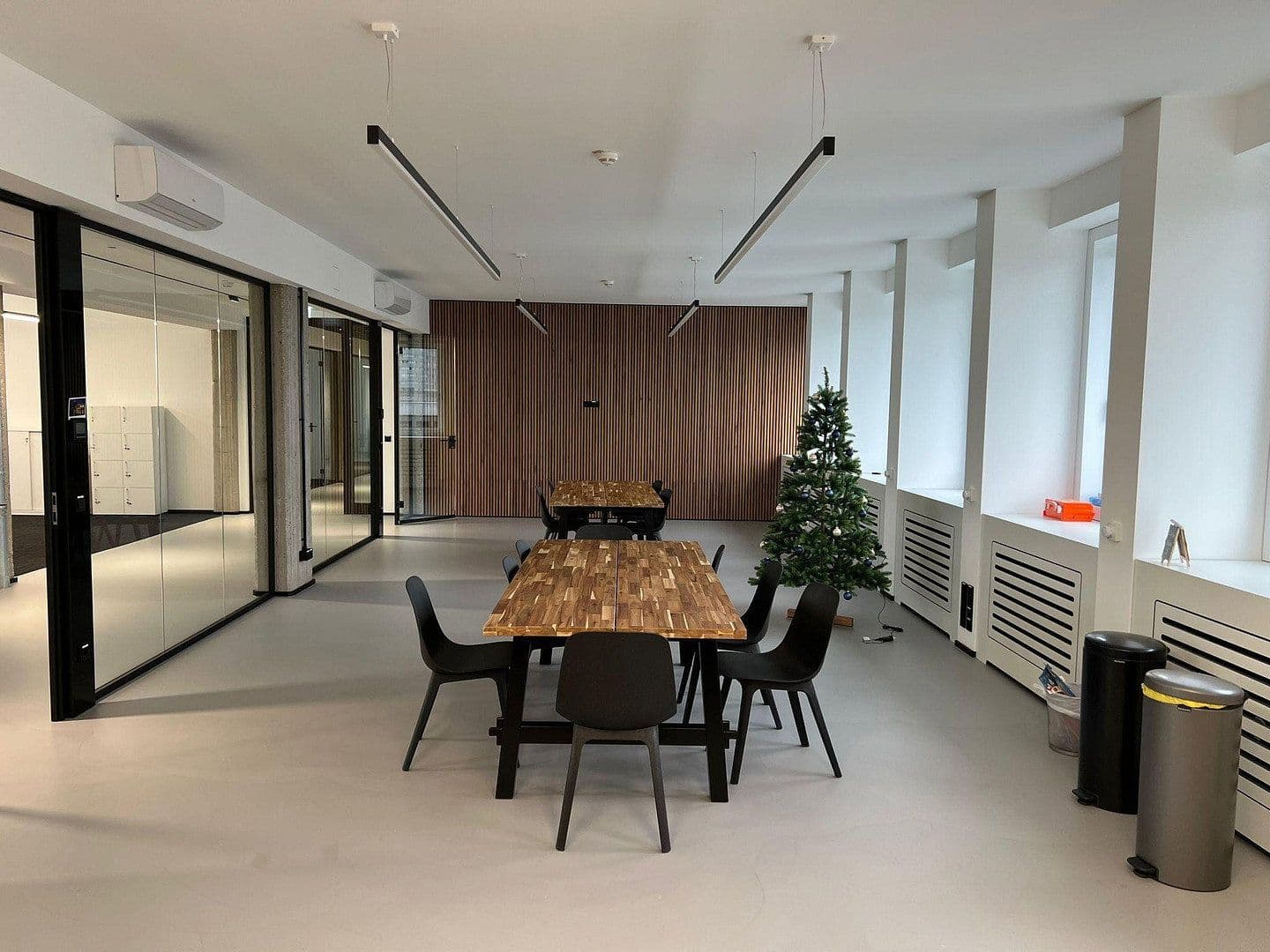 Pronájem kanceláře 100 m², Huyssenallee 82, Essen, Severní Porýní-Vestfálsko Pronájem kanceláře 100 m², Huyssenallee 82, Essen, Severní Porýní-Vestfálsko