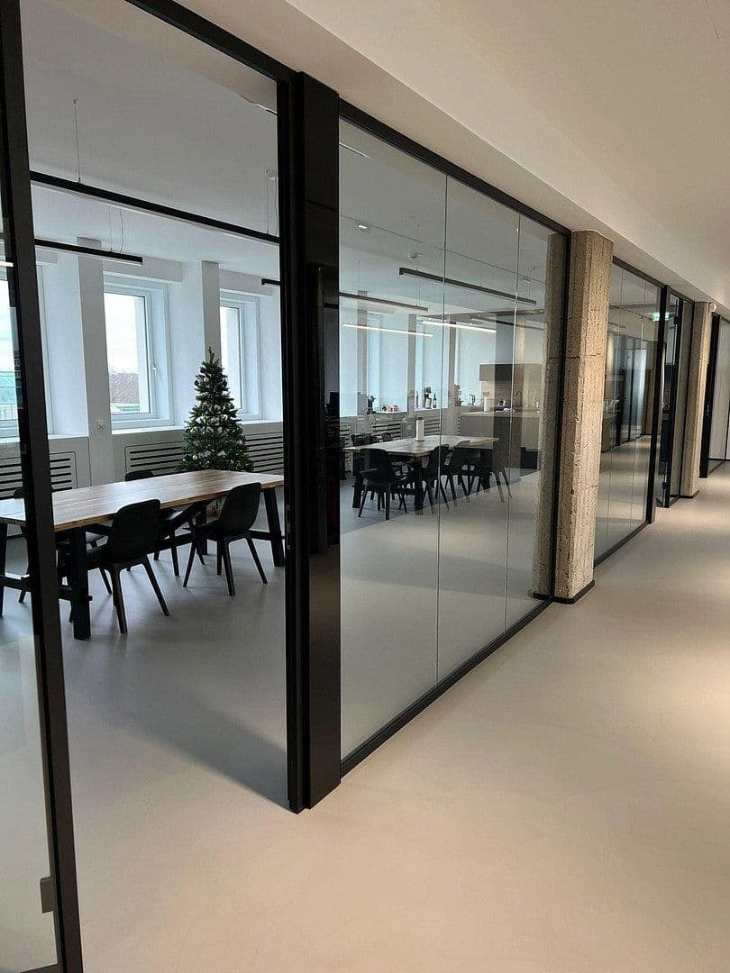 Pronájem kanceláře 100 m², Huyssenallee 82, Essen, Severní Porýní-Vestfálsko Pronájem kanceláře 100 m², Huyssenallee 82, Essen, Severní Porýní-Vestfálsko