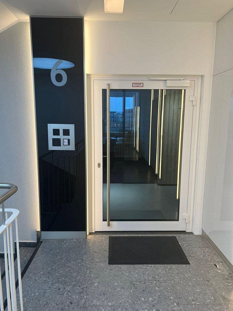 Pronájem kanceláře 100 m², Huyssenallee 82, Essen, Severní Porýní-Vestfálsko Pronájem kanceláře 100 m², Huyssenallee 82, Essen, Severní Porýní-Vestfálsko