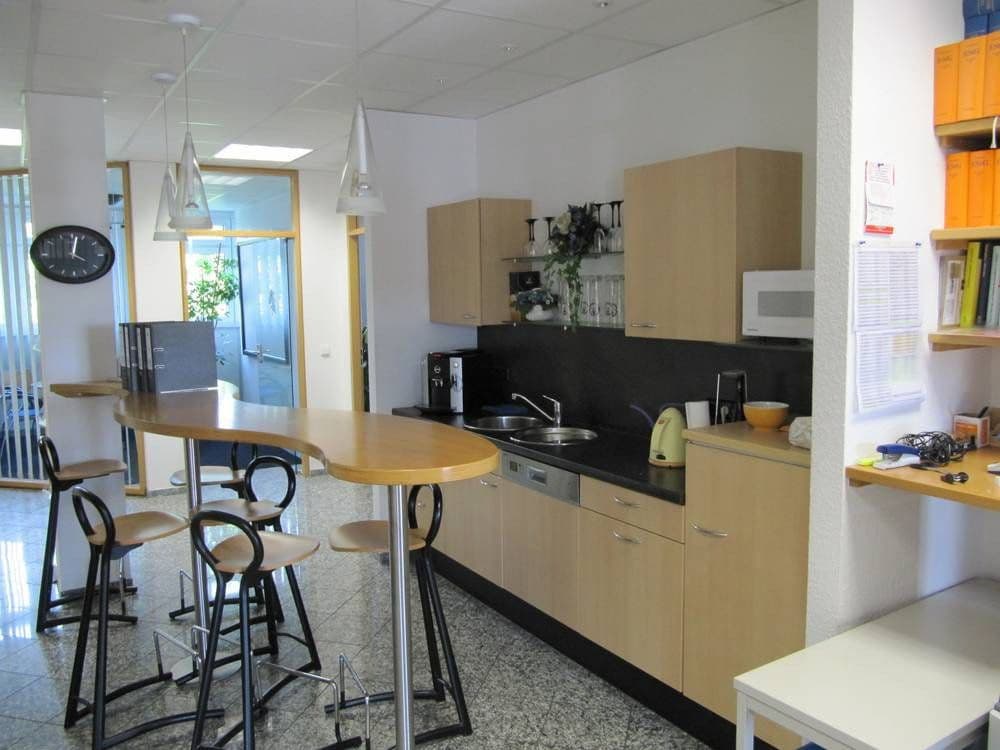 Pronájem kanceláře 180 m², Herrenberg, Bádensko-Württembersko Pronájem kanceláře 180 m², Herrenberg, Bádensko-Württembersko