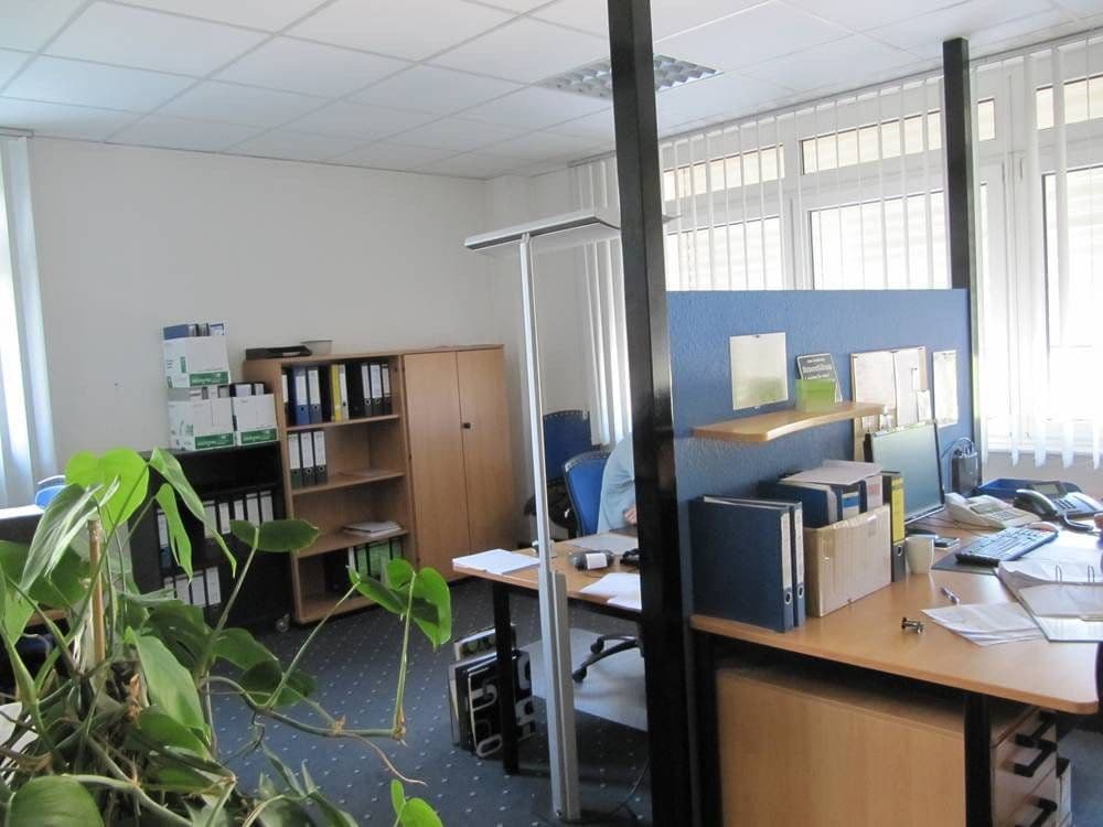 Pronájem kanceláře 180 m², Herrenberg, Bádensko-Württembersko Pronájem kanceláře 180 m², Herrenberg, Bádensko-Württembersko