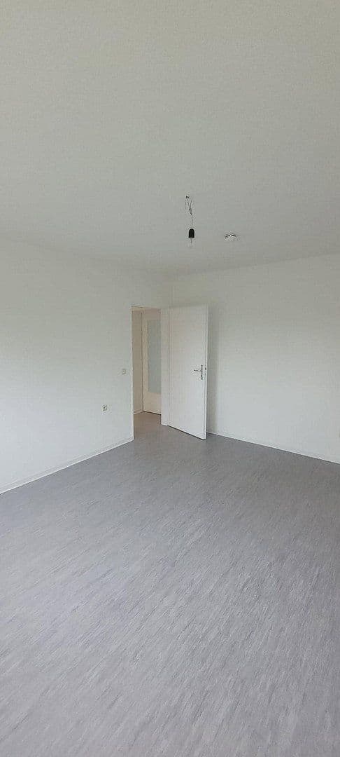 Pronájem bytu 4+1 80 m², Nordstr. 13, Steinau an der Straße, Hessen Pronájem bytu 4+1 80 m², Nordstr. 13, Steinau an der Straße, Hessen
