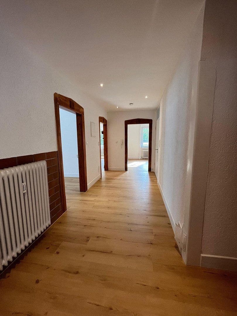 Pronájem bytu 3+kk 100 m², Mosbach, Bádensko-Württembersko Pronájem bytu 3+kk 100 m², Mosbach, Bádensko-Württembersko
