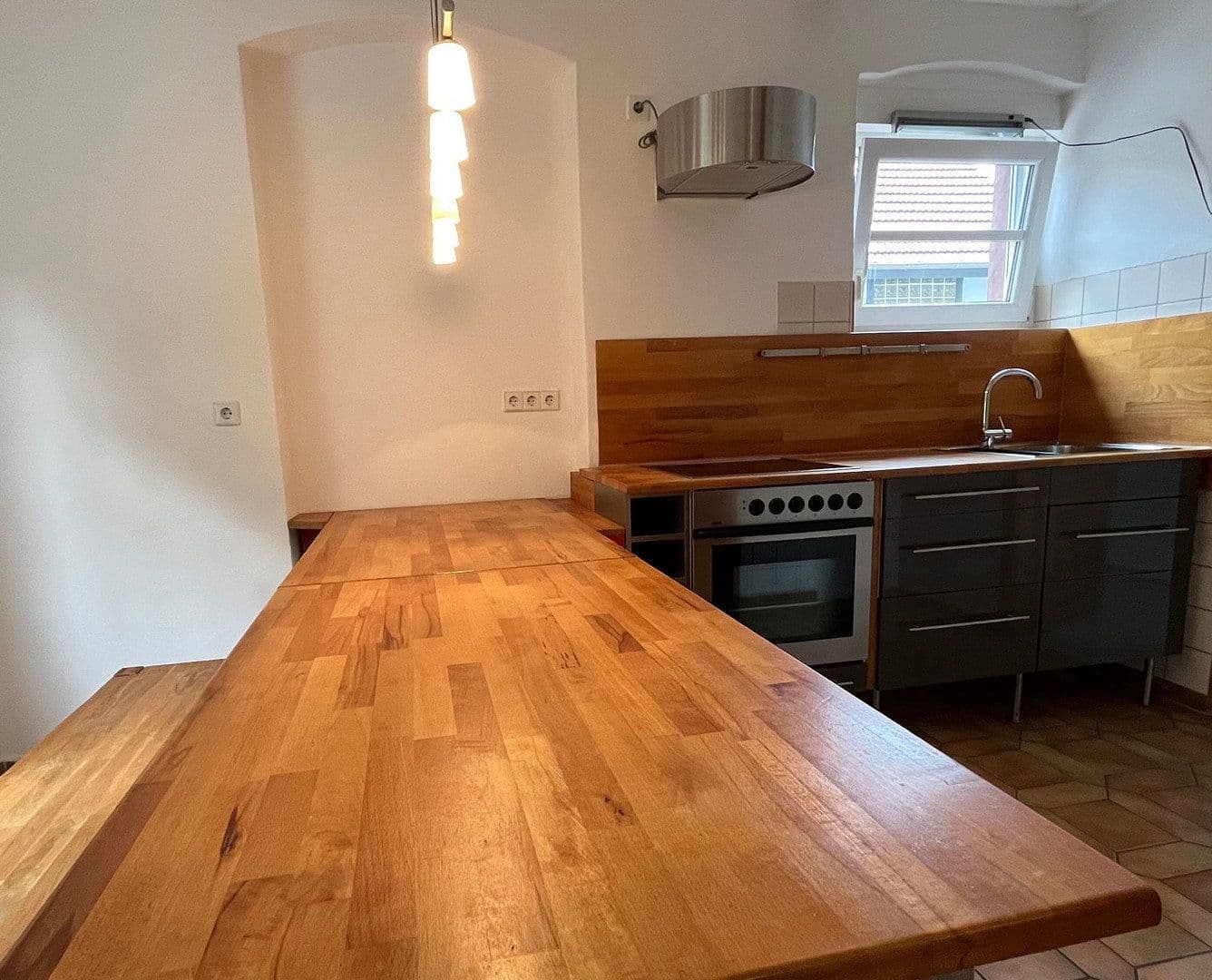 Pronájem bytu 3+kk 100 m², Mosbach, Bádensko-Württembersko Pronájem bytu 3+kk 100 m², Mosbach, Bádensko-Württembersko