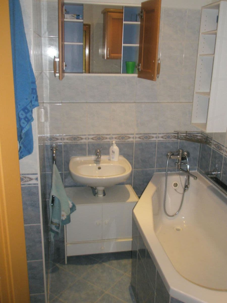 Pronájem bytu 2+kk 40 m², Štúrova, Praha, Praha Pronájem bytu 2+kk 40 m², Štúrova, Praha, Praha