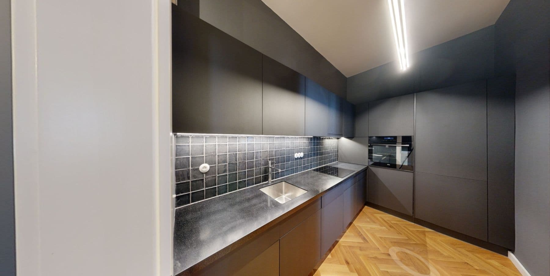 Pronájem bytu 4+1 154 m², náměstí Franze Kafky, Praha, Praha Pronájem bytu 4+1 154 m², náměstí Franze Kafky, Praha, Praha