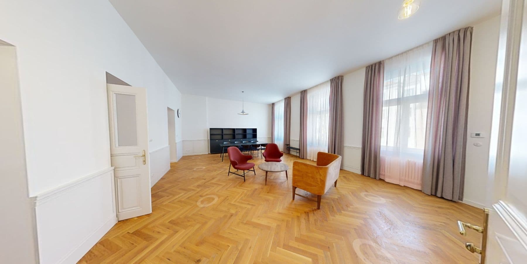 Pronájem bytu 4+1 154 m², náměstí Franze Kafky, Praha, Praha Pronájem bytu 4+1 154 m², náměstí Franze Kafky, Praha, Praha