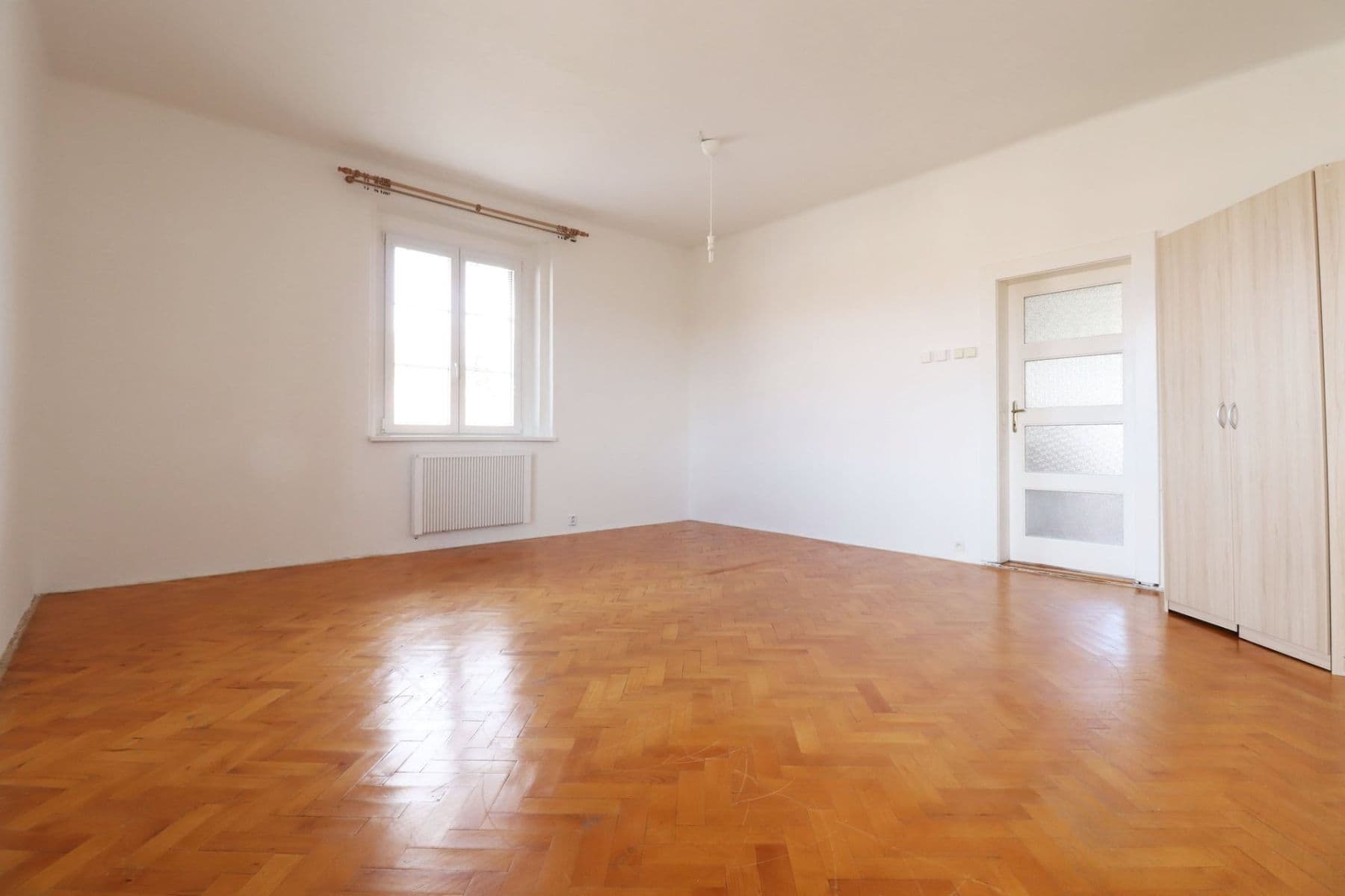 Pronájem bytu 2+1 80 m², V Cibulkách, Praha, Praha Pronájem bytu 2+1 80 m², V Cibulkách, Praha, Praha