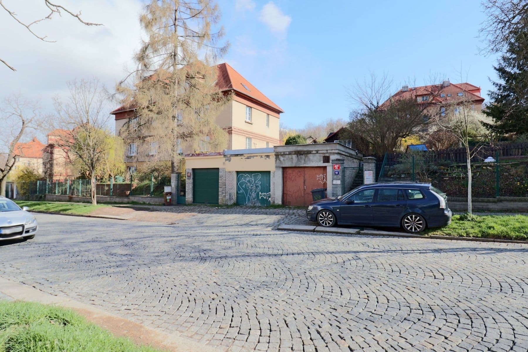 Pronájem bytu 2+1 80 m², V Cibulkách, Praha, Praha Pronájem bytu 2+1 80 m², V Cibulkách, Praha, Praha