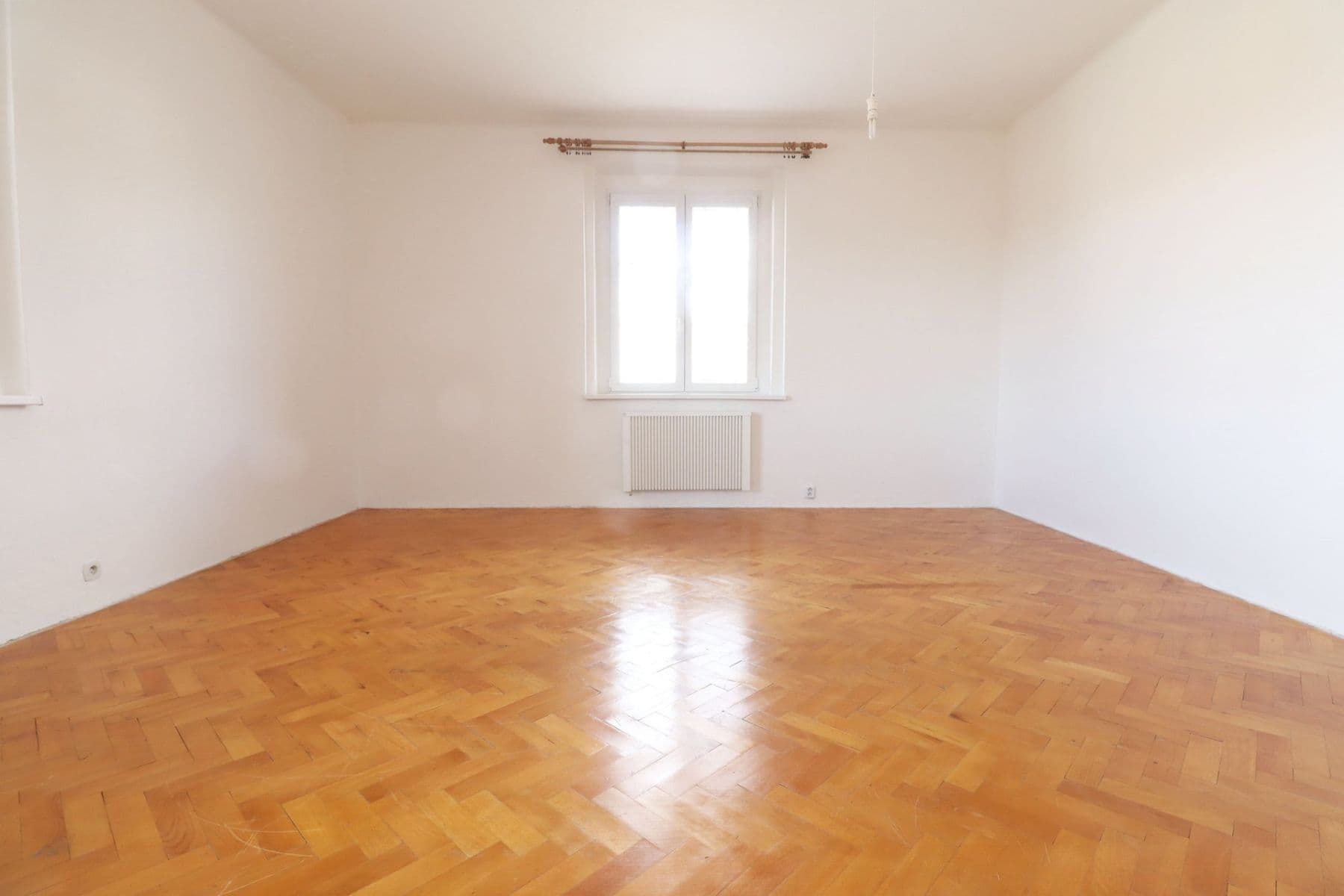 Pronájem bytu 2+1 80 m², V Cibulkách, Praha, Praha Pronájem bytu 2+1 80 m², V Cibulkách, Praha, Praha