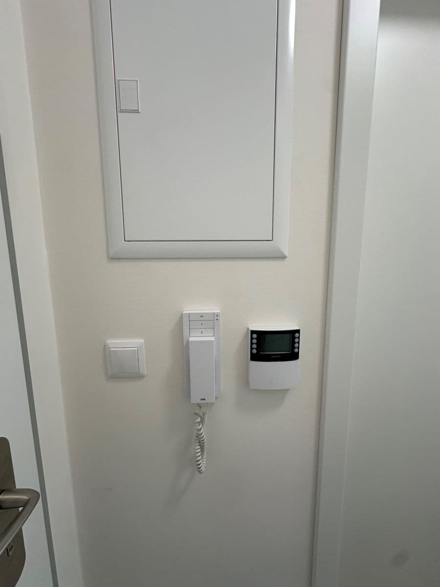 Pronájem bytu 1+kk 36 m², Bukačova, Praha, Praha Pronájem bytu 1+kk 36 m², Bukačova, Praha, Praha