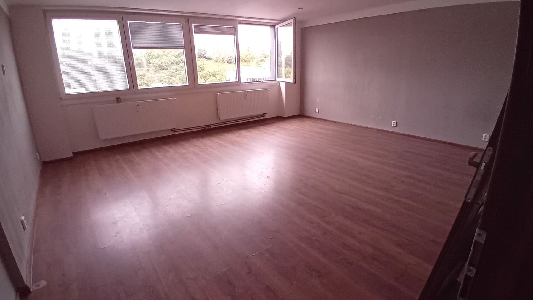 Pronájem nebytového prostoru 109 m², Roháčova, Praha, Praha Pronájem nebytového prostoru 109 m², Roháčova, Praha, Praha