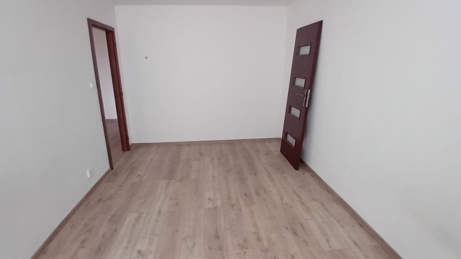 Pronájem nebytového prostoru 109 m², Roháčova, Praha, Praha Pronájem nebytového prostoru 109 m², Roháčova, Praha, Praha