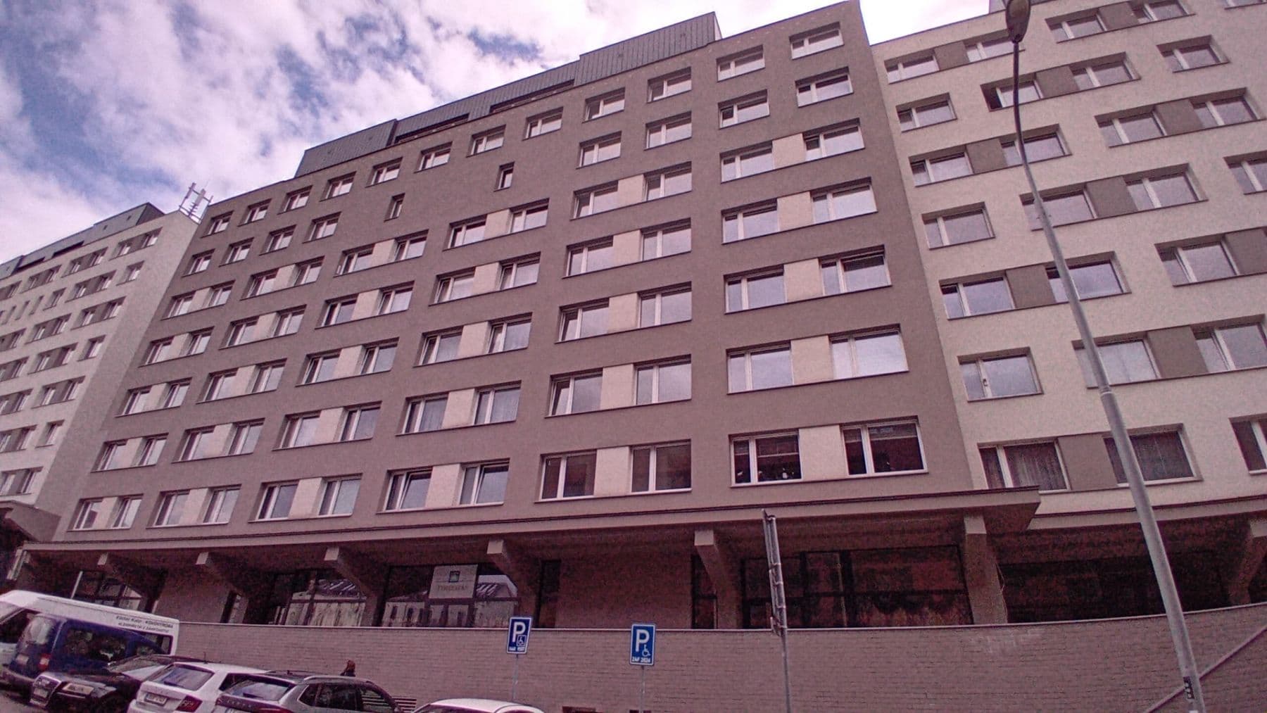 Pronájem nebytového prostoru 109 m², Roháčova, Praha, Praha Pronájem nebytového prostoru 109 m², Roháčova, Praha, Praha