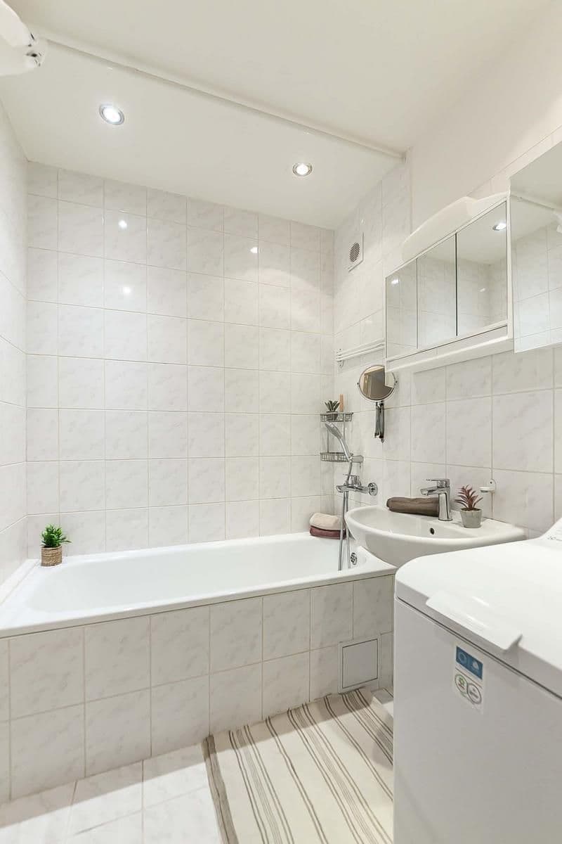 Prodej bytu 3+1 78 m², V Remízku, Praha, Praha Prodej bytu 3+1 78 m², V Remízku, Praha, Praha