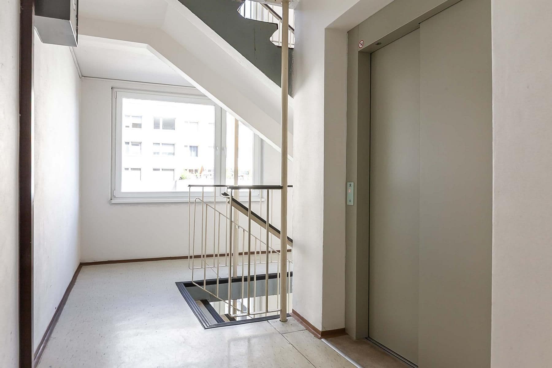 Prodej bytu 3+1 78 m², V Remízku, Praha, Praha Prodej bytu 3+1 78 m², V Remízku, Praha, Praha