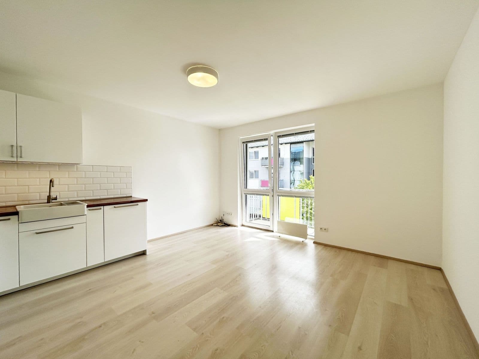 Pronájem bytu 3+kk 60 m², Příhodova, Chýně, Středočeský kraj Pronájem bytu 3+kk 60 m², Příhodova, Chýně, Středočeský kraj