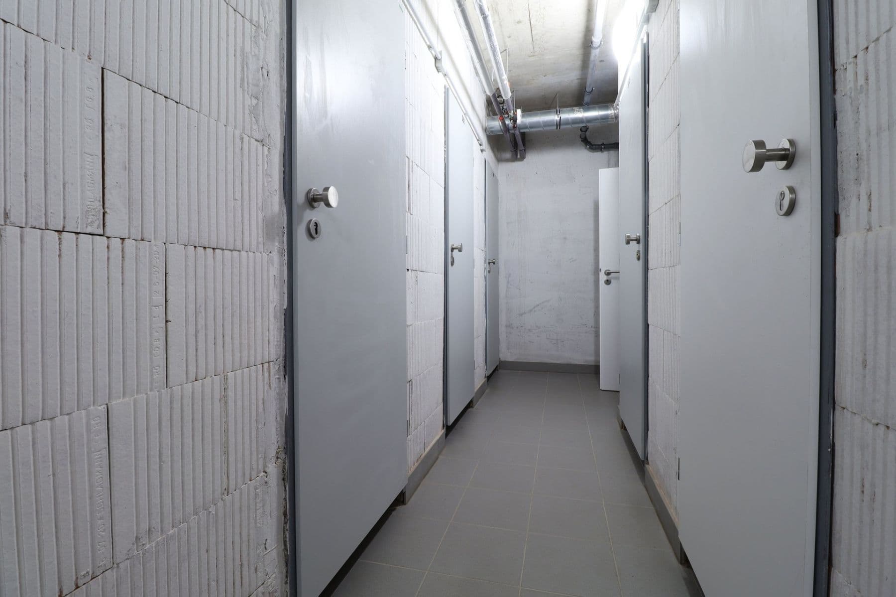 Pronájem bytu 2+kk 50 m², Na Valentince, Praha, Praha Pronájem bytu 2+kk 50 m², Na Valentince, Praha, Praha