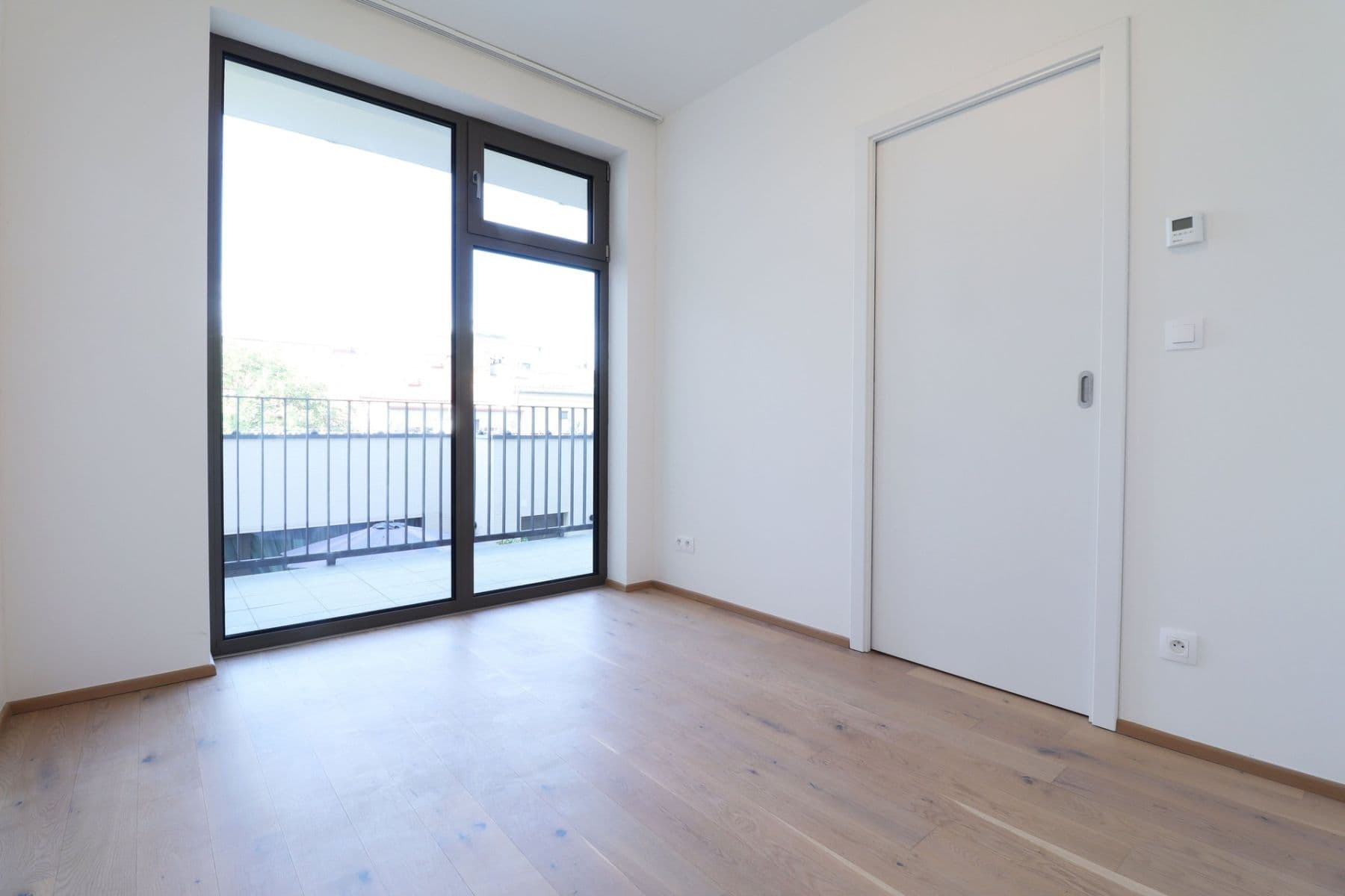 Pronájem bytu 2+kk 50 m², Na Valentince, Praha, Praha Pronájem bytu 2+kk 50 m², Na Valentince, Praha, Praha