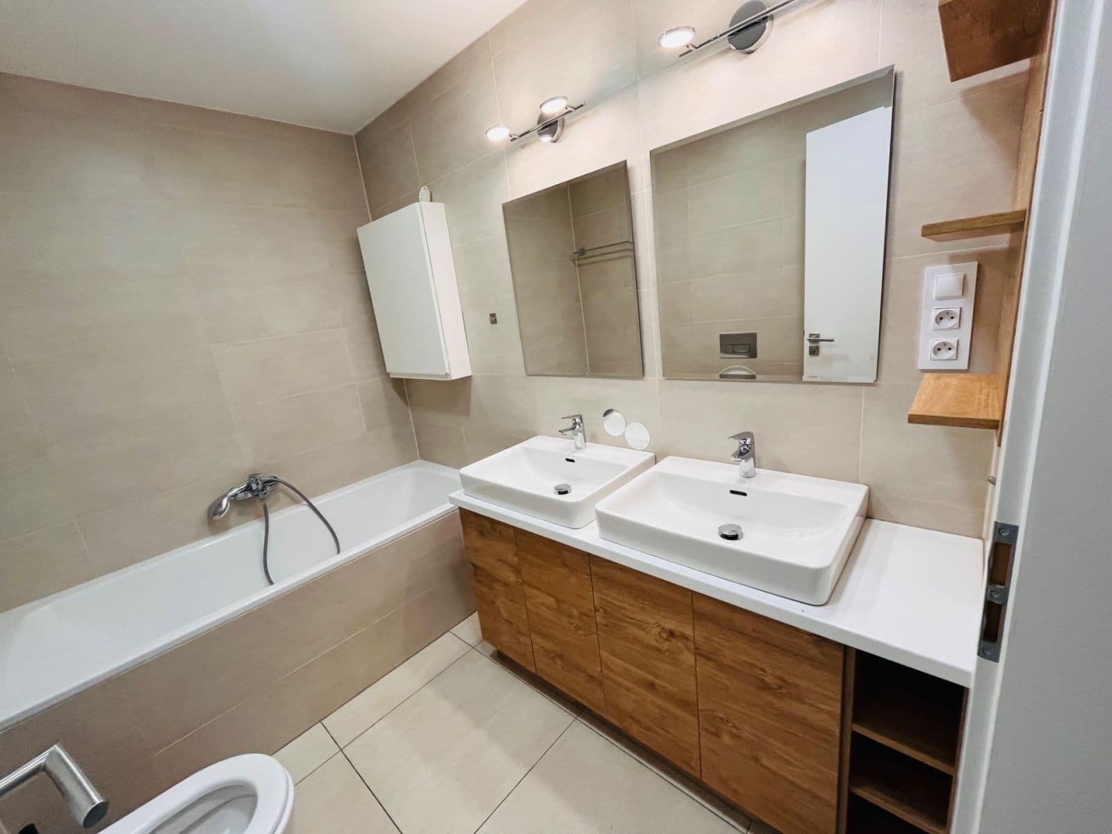 Pronájem bytu 3+kk 87 m², Kačírkova, Praha, Praha Pronájem bytu 3+kk 87 m², Kačírkova, Praha, Praha