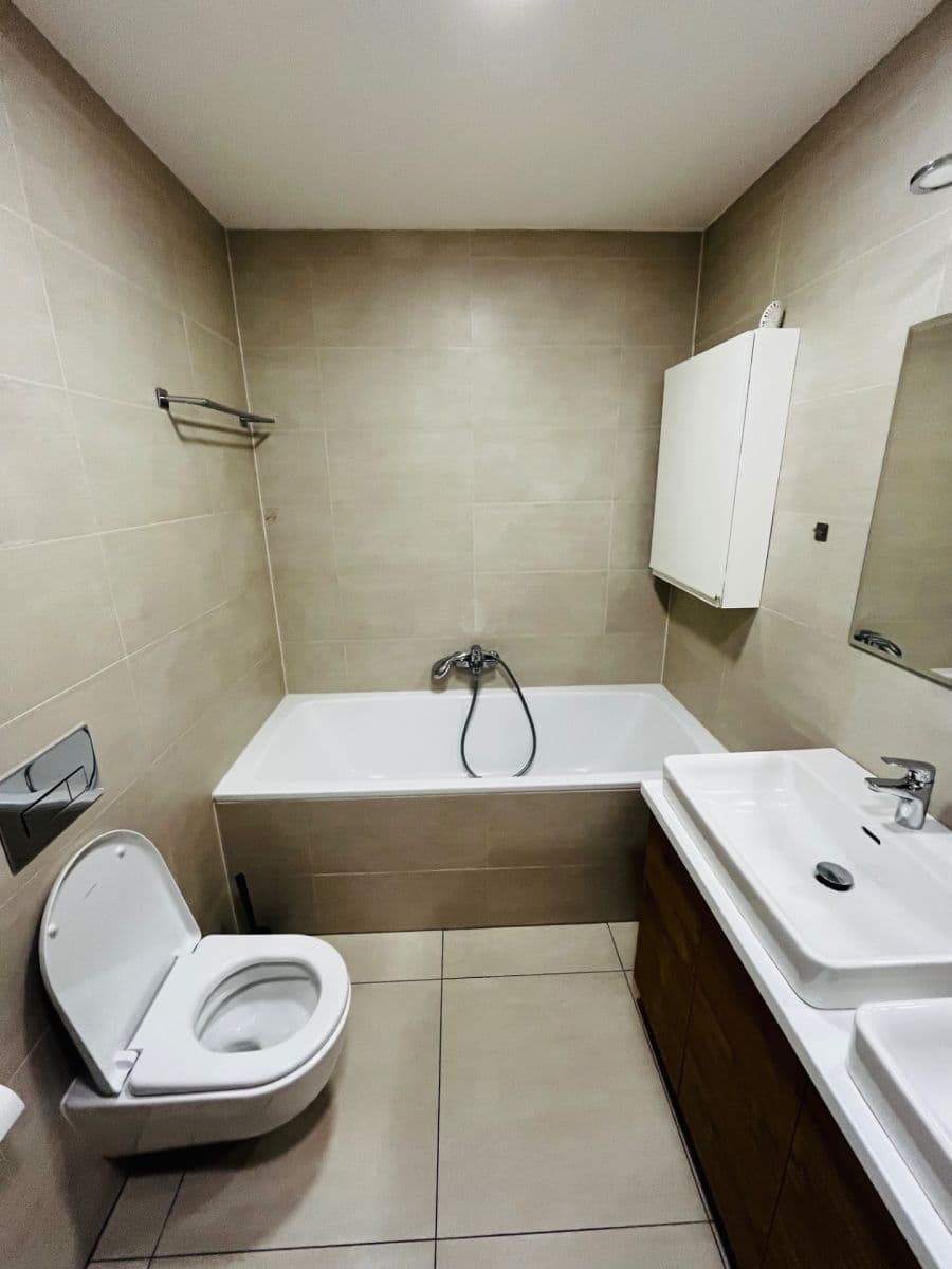 Pronájem bytu 3+kk 87 m², Kačírkova, Praha, Praha Pronájem bytu 3+kk 87 m², Kačírkova, Praha, Praha