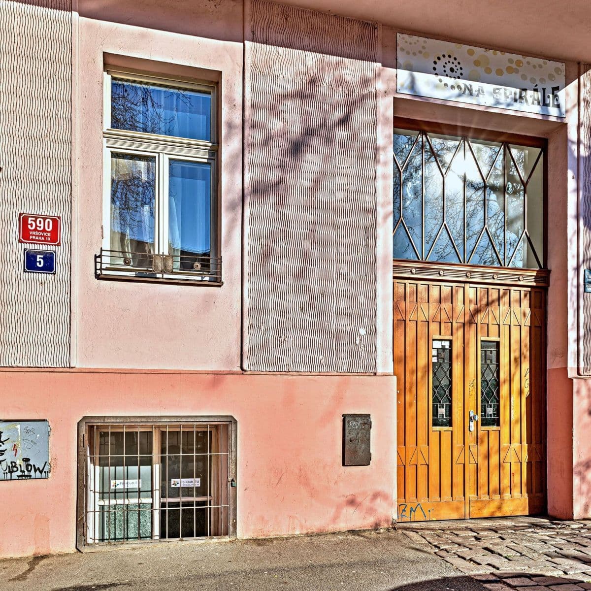 Pronájem bytu 1+kk 20 m², Minská, Praha, Praha Pronájem bytu 1+kk 20 m², Minská, Praha, Praha
