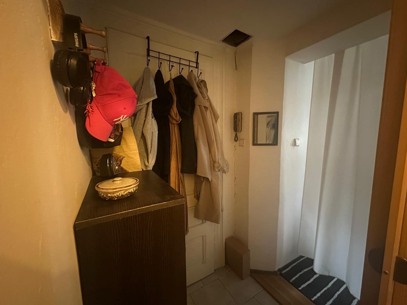 Pronájem bytu 1+kk 20 m², Minská, Praha, Praha Pronájem bytu 1+kk 20 m², Minská, Praha, Praha