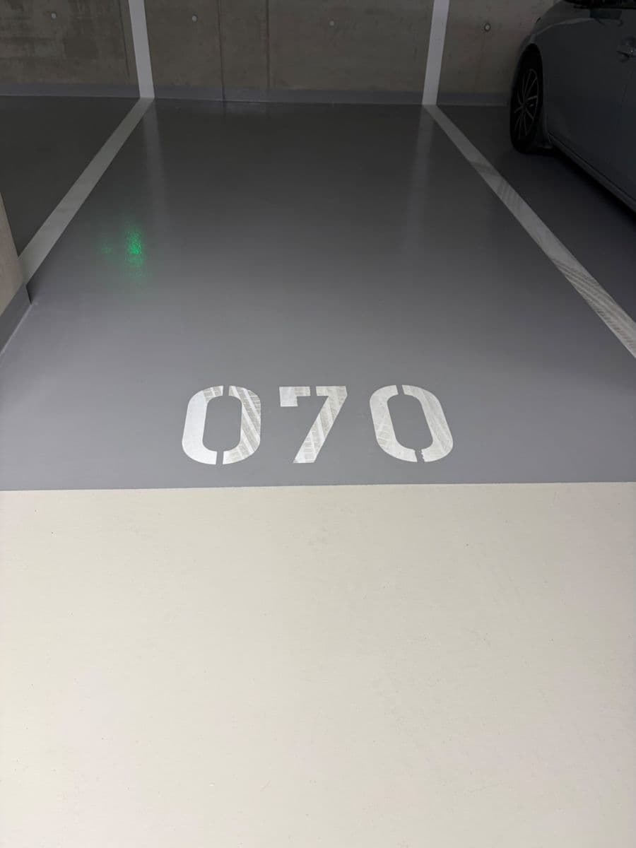 Pronájem garáže 12 m², Kolmanova, Praha, Praha Pronájem garáže 12 m², Kolmanova, Praha, Praha