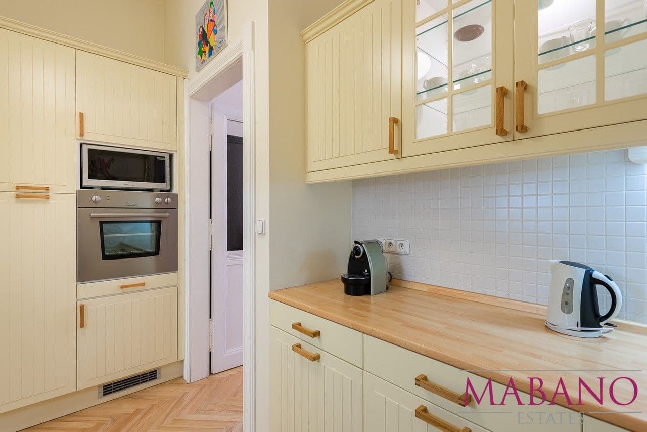 Pronájem bytu 2+1 61 m², Valentinská, Praha, Praha Pronájem bytu 2+1 61 m², Valentinská, Praha, Praha