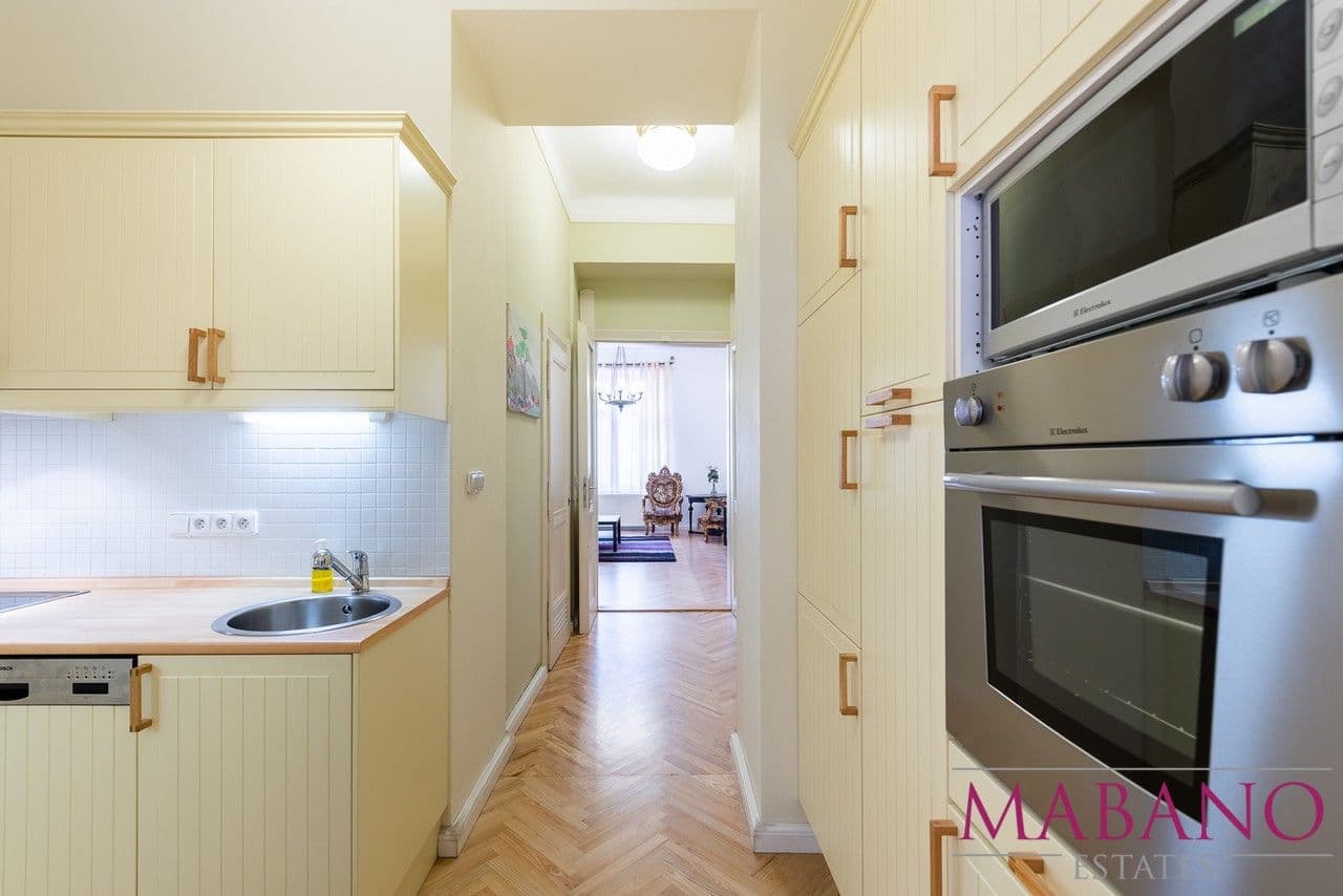 Pronájem bytu 2+1 61 m², Valentinská, Praha, Praha Pronájem bytu 2+1 61 m², Valentinská, Praha, Praha