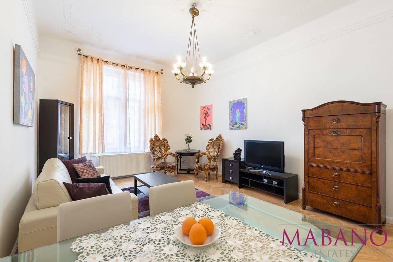 Pronájem bytu 2+1 61 m², Valentinská, Praha, Praha Pronájem bytu 2+1 61 m², Valentinská, Praha, Praha