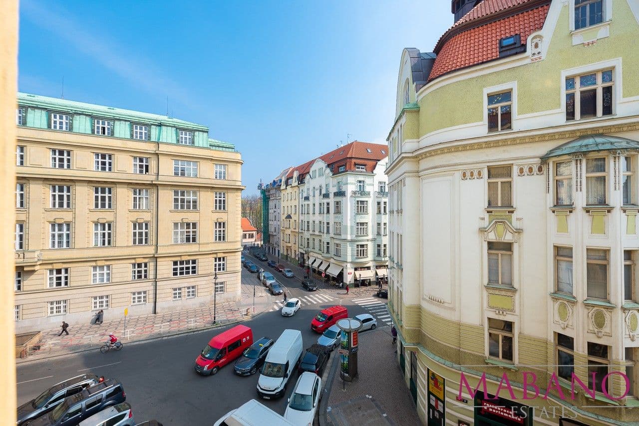 Pronájem bytu 2+1 61 m², Valentinská, Praha, Praha Pronájem bytu 2+1 61 m², Valentinská, Praha, Praha