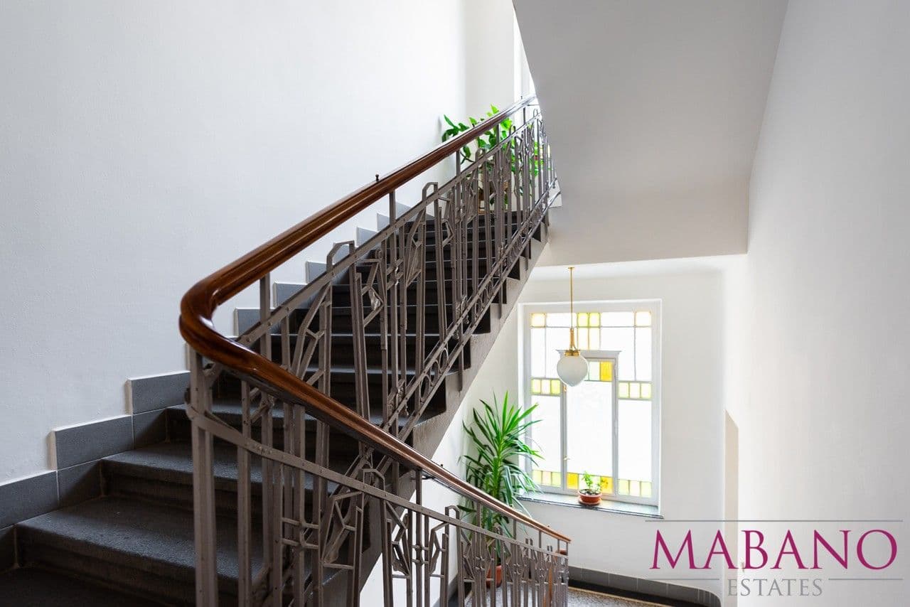 Pronájem bytu 2+1 61 m², Valentinská, Praha, Praha Pronájem bytu 2+1 61 m², Valentinská, Praha, Praha