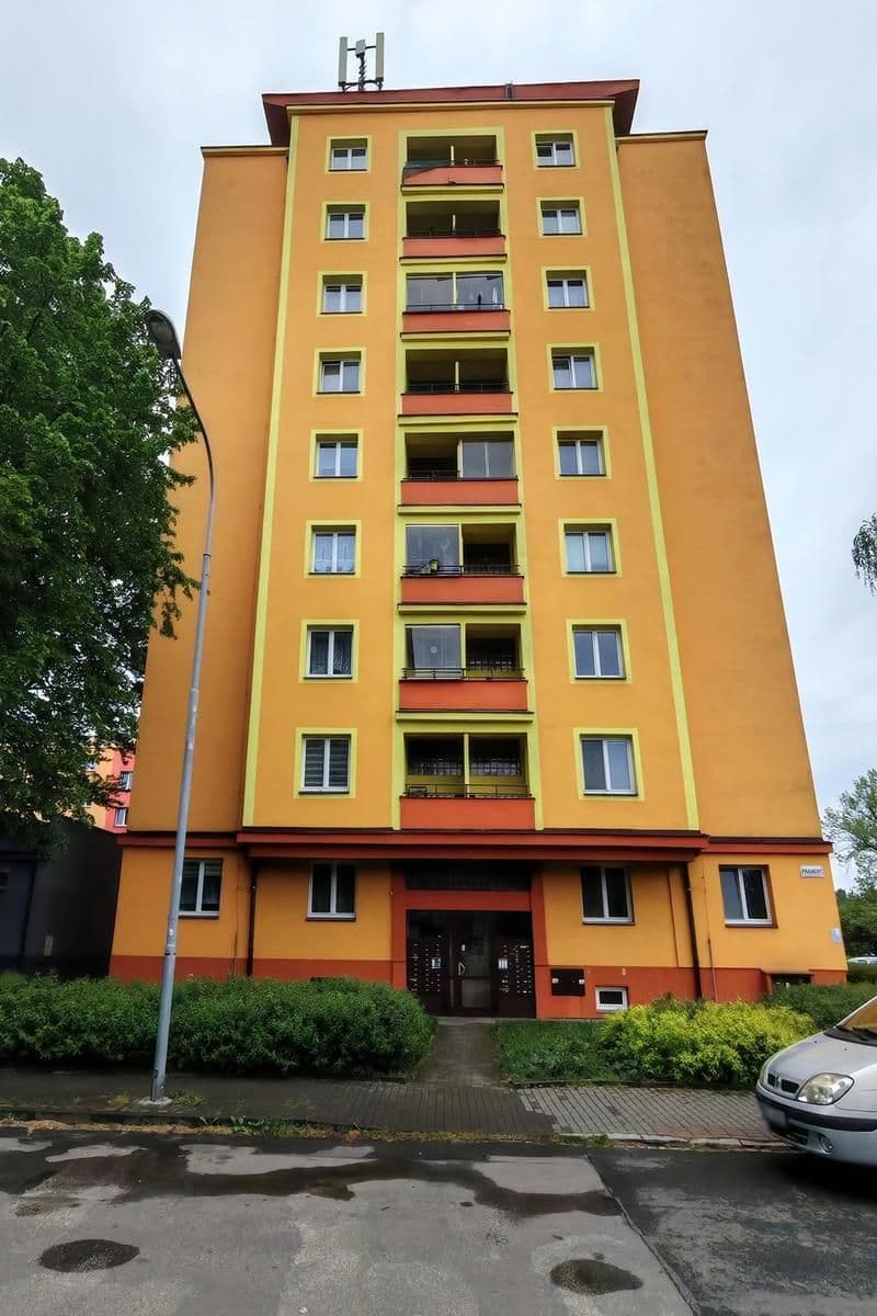 Prodej bytu 1+kk 20 m², Prameny, Karviná, Moravskoslezský kraj Prodej bytu 1+kk 20 m², Prameny, Karviná, Moravskoslezský kraj