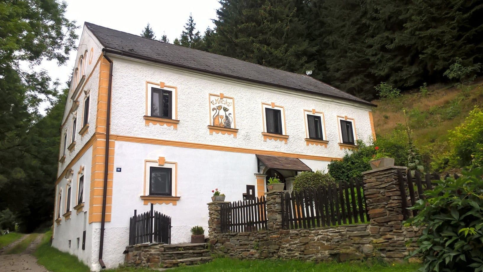 Prodej chaty, chalupy 157 m², pozemek 1.020 m², Rožmitál na Šumavě, Jihočeský kraj Prodej chaty, chalupy 157 m², pozemek 1.020 m², Rožmitál na Šumavě, Jihočeský kraj