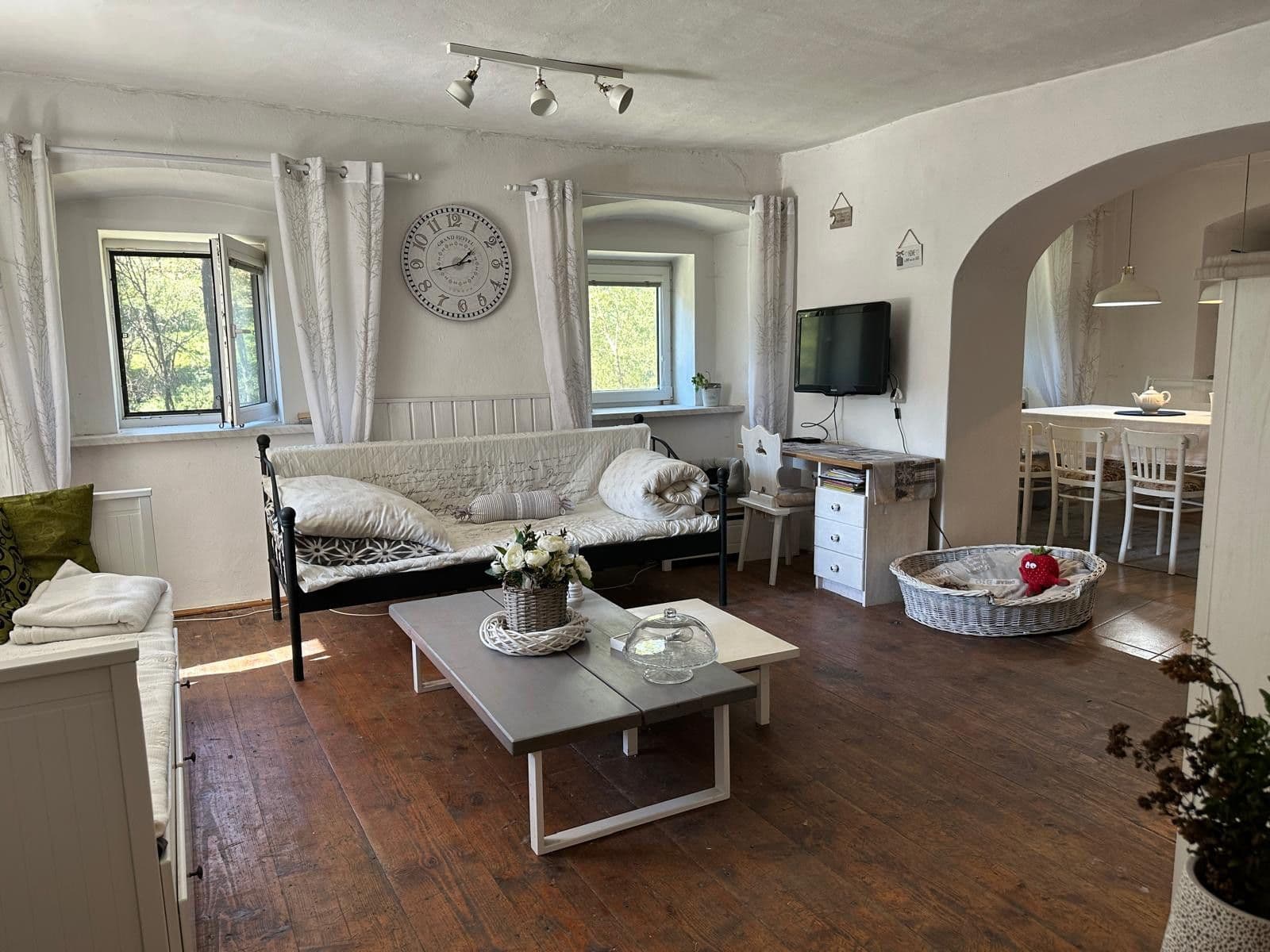 Prodej chaty, chalupy 157 m², pozemek 1.020 m², Rožmitál na Šumavě, Jihočeský kraj Prodej chaty, chalupy 157 m², pozemek 1.020 m², Rožmitál na Šumavě, Jihočeský kraj