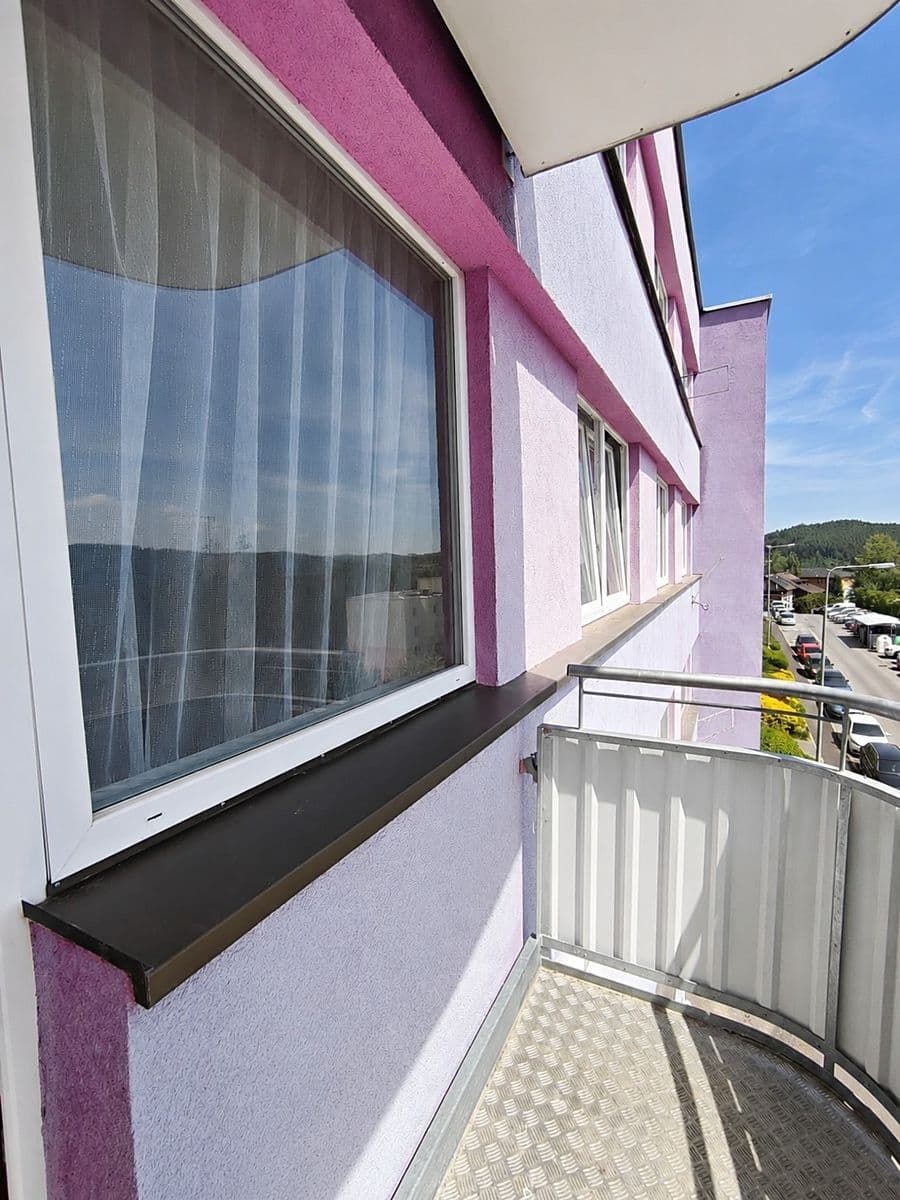 Pronájem bytu 2+kk 45 m², Mírová, Vimperk, Jihočeský kraj Pronájem bytu 2+kk 45 m², Mírová, Vimperk, Jihočeský kraj