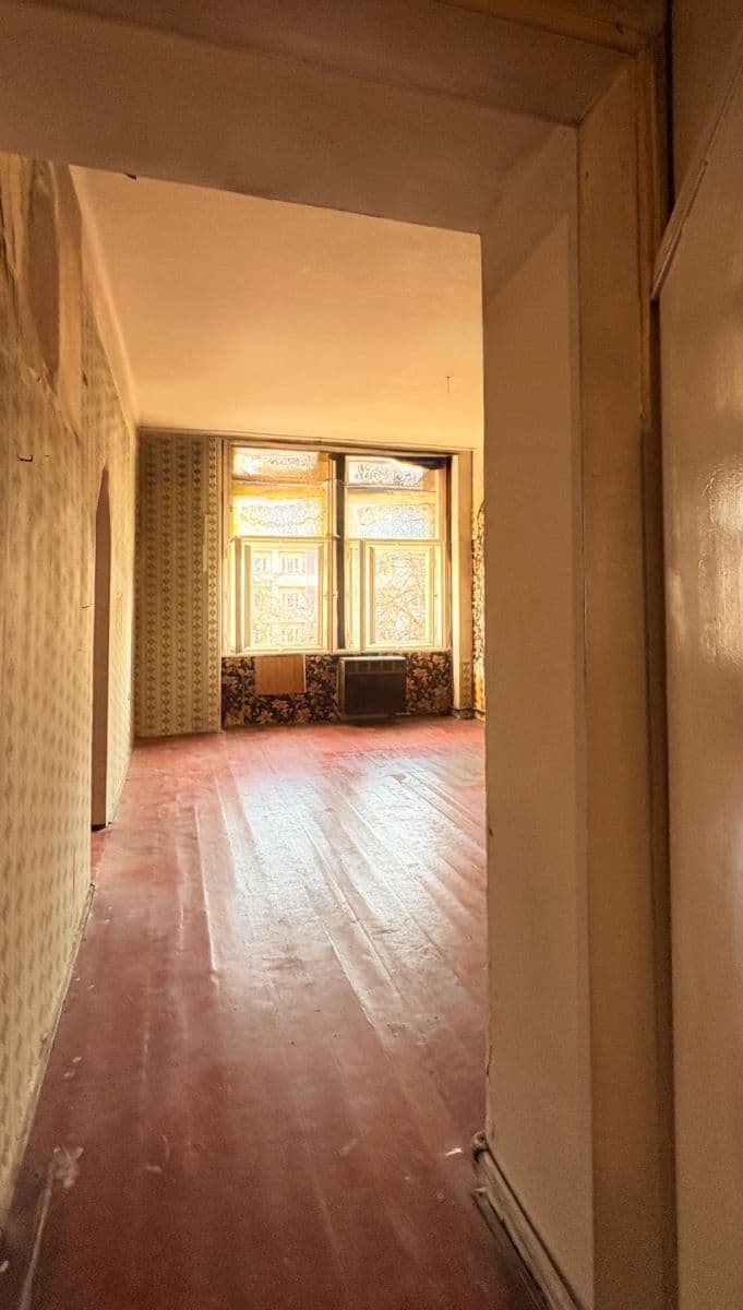 Prodej bytu 1+1 48 m², náměstí Dr. Václava Holého, Praha, Praha Prodej bytu 1+1 48 m², náměstí Dr. Václava Holého, Praha, Praha