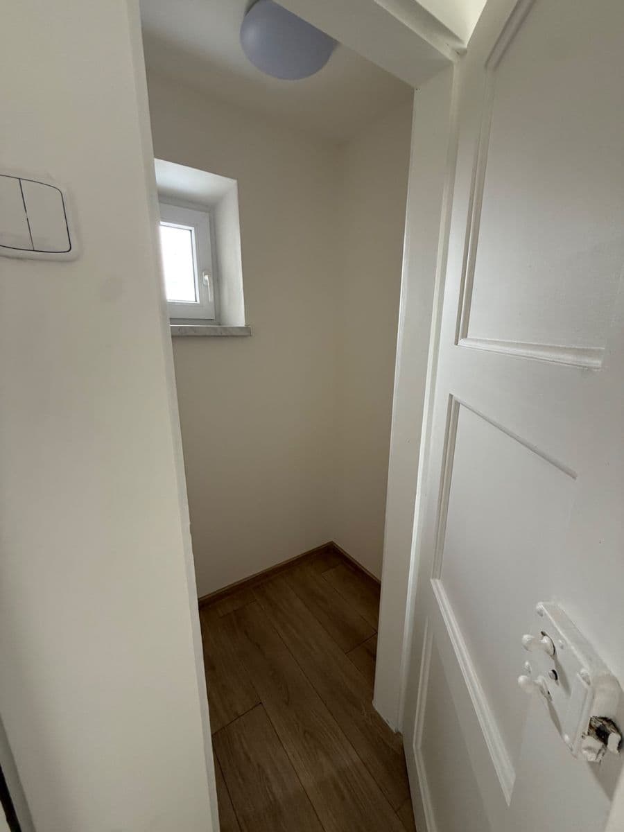 Pronájem bytu 2+1 77 m², Hranická, Hranice, Olomoucký kraj Pronájem bytu 2+1 77 m², Hranická, Hranice, Olomoucký kraj