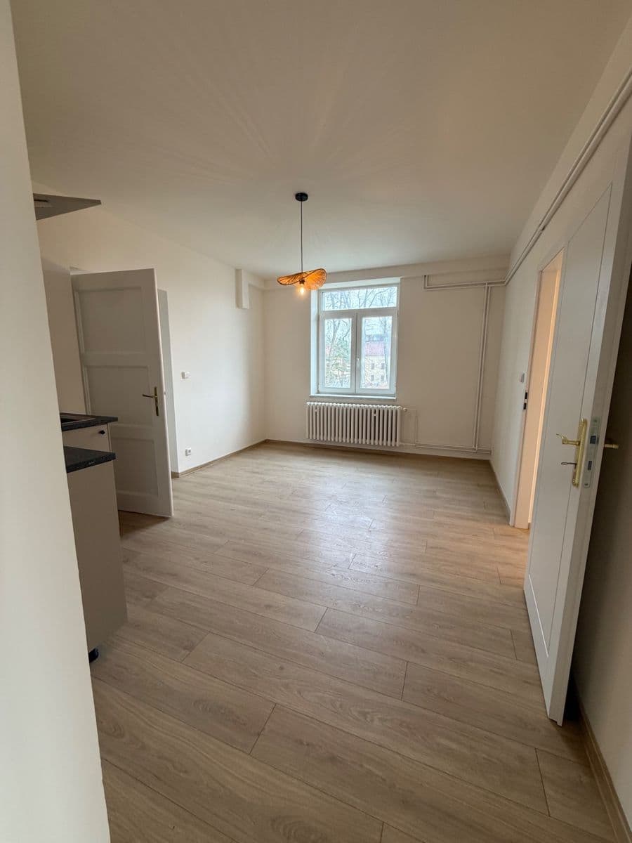 Pronájem bytu 2+1 77 m², Hranická, Hranice, Olomoucký kraj Pronájem bytu 2+1 77 m², Hranická, Hranice, Olomoucký kraj