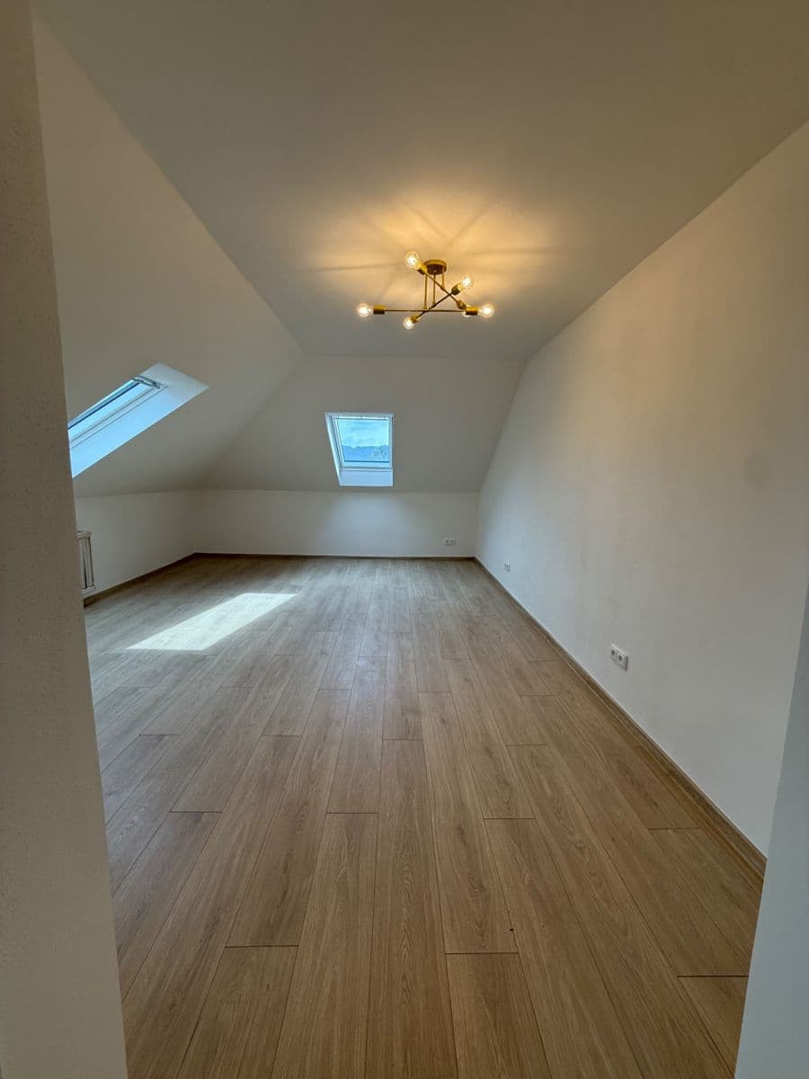 Pronájem bytu 2+1 77 m², Hranická, Hranice, Olomoucký kraj Pronájem bytu 2+1 77 m², Hranická, Hranice, Olomoucký kraj