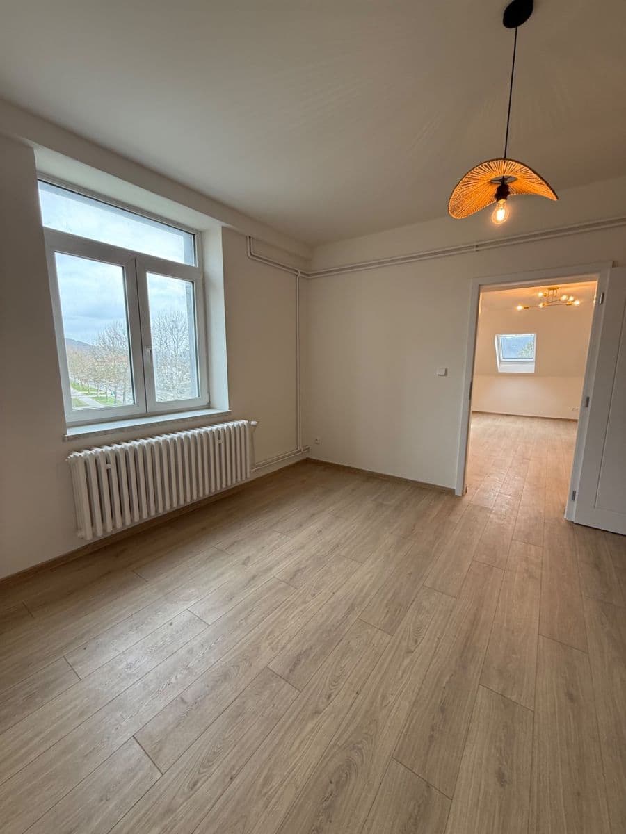 Pronájem bytu 2+1 77 m², Hranická, Hranice, Olomoucký kraj Pronájem bytu 2+1 77 m², Hranická, Hranice, Olomoucký kraj