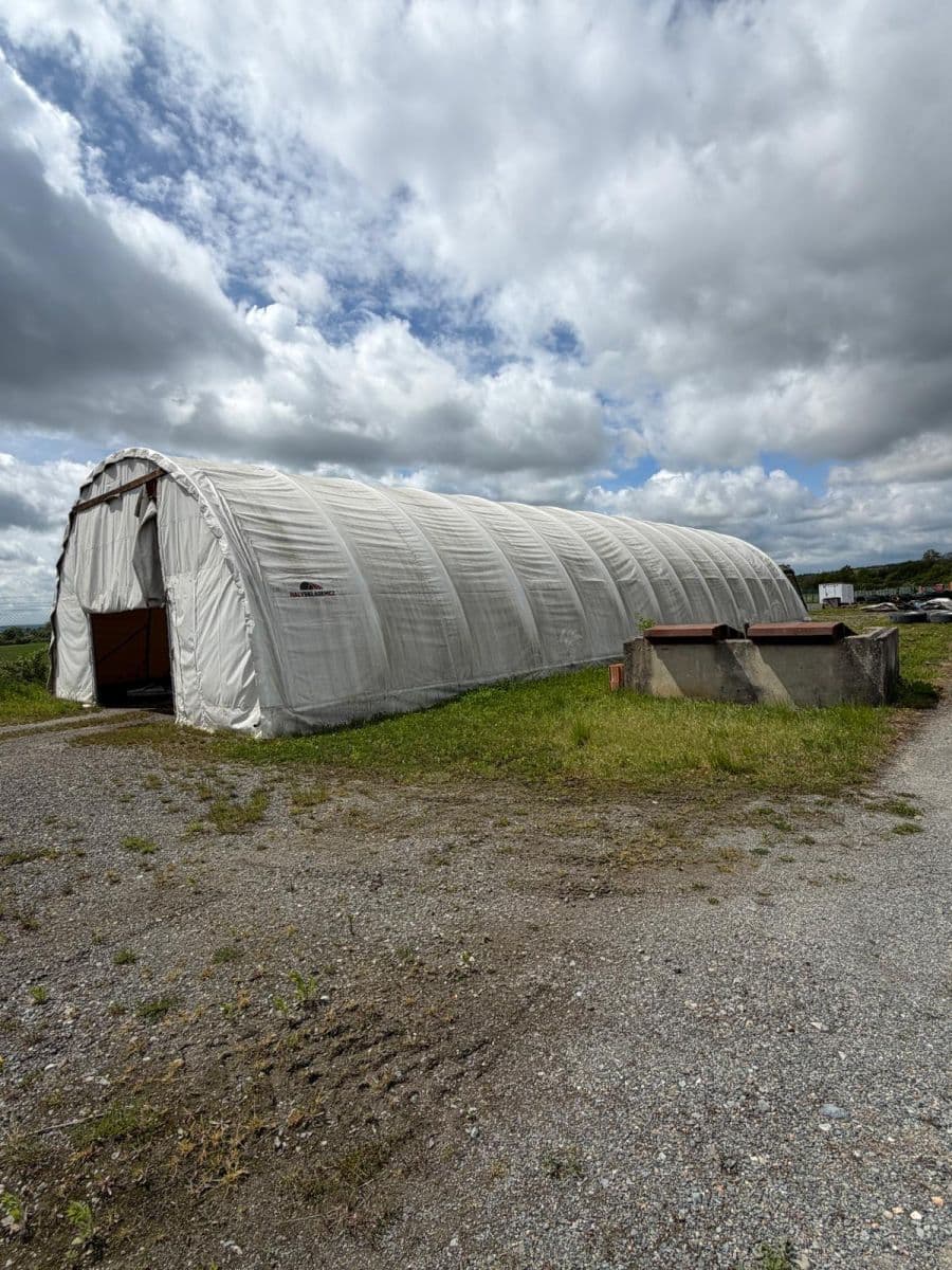 Pronájem pozemku 100.000 m², Všeruby, Plzeňský kraj Pronájem pozemku 100.000 m², Všeruby, Plzeňský kraj
