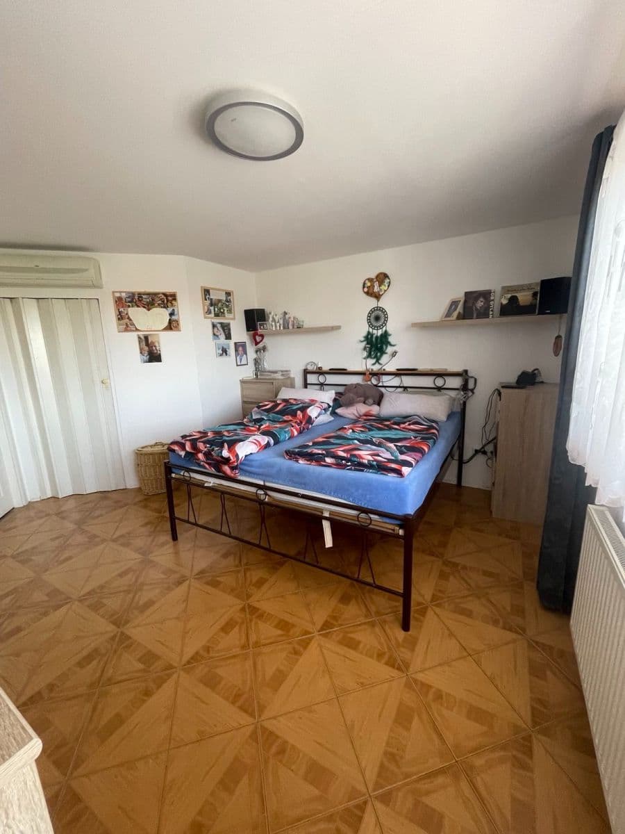 Prodej domu 135 m², pozemek 264 m², Vl. Vančury, České Budějovice, Jihočeský kraj Prodej domu 135 m², pozemek 264 m², Vl. Vančury, České Budějovice, Jihočeský kraj