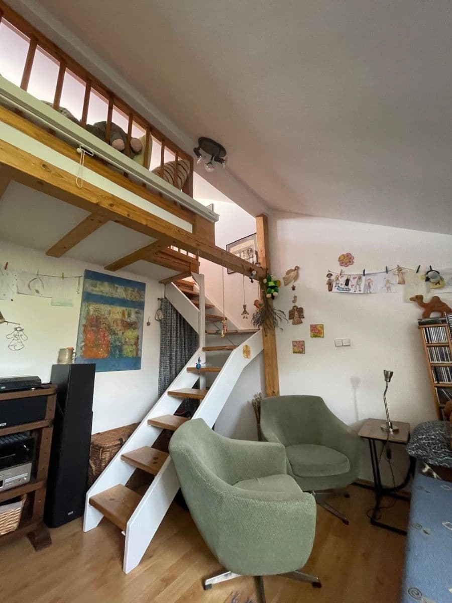 Prodej domu 135 m², pozemek 264 m², Vl. Vančury, České Budějovice, Jihočeský kraj Prodej domu 135 m², pozemek 264 m², Vl. Vančury, České Budějovice, Jihočeský kraj