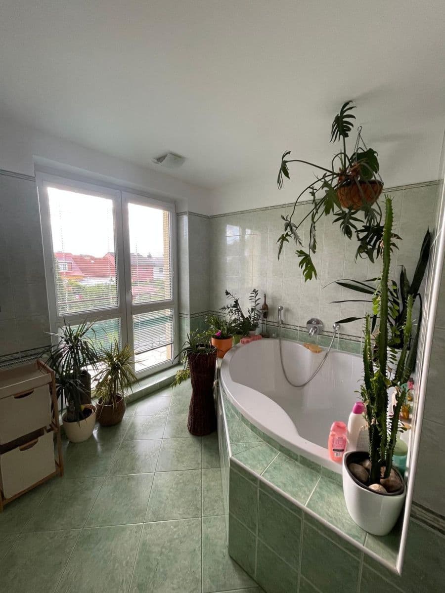 Prodej domu 135 m², pozemek 264 m², Vl. Vančury, České Budějovice, Jihočeský kraj Prodej domu 135 m², pozemek 264 m², Vl. Vančury, České Budějovice, Jihočeský kraj