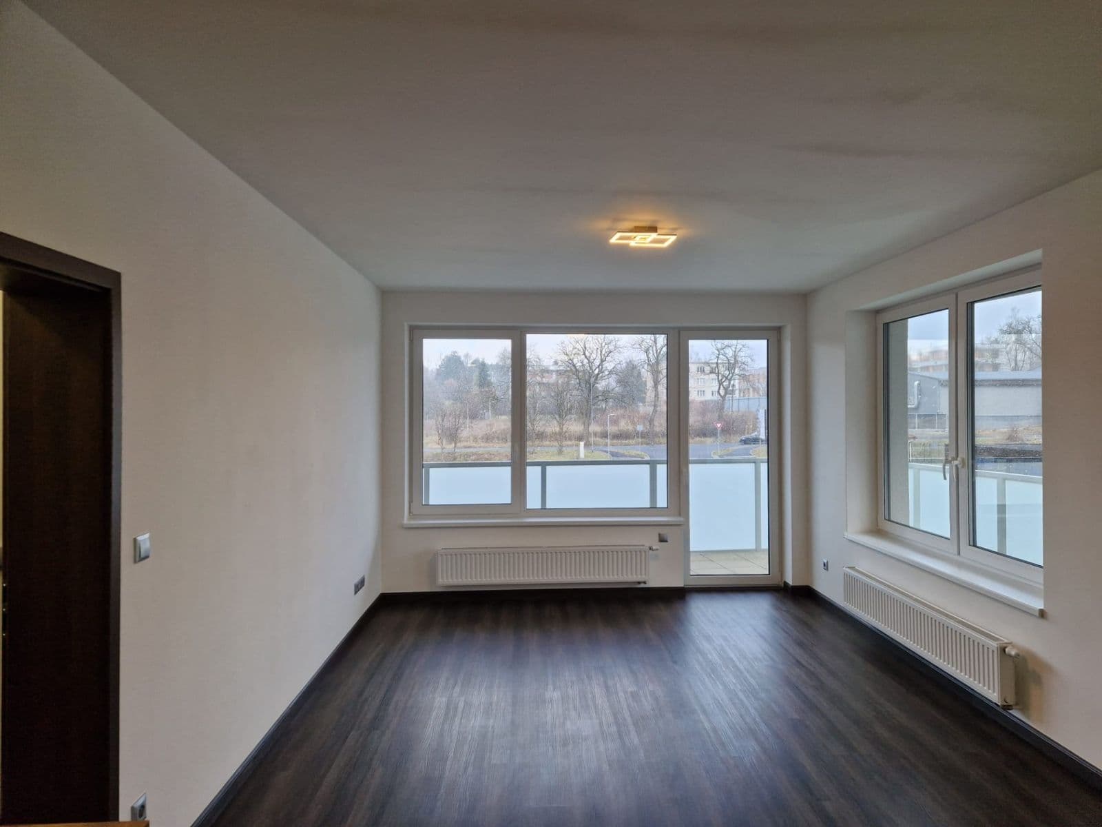 Pronájem bytu 2+kk 63 m², Sedlecká, Karlovy Vary, Karlovarský kraj Pronájem bytu 2+kk 63 m², Sedlecká, Karlovy Vary, Karlovarský kraj