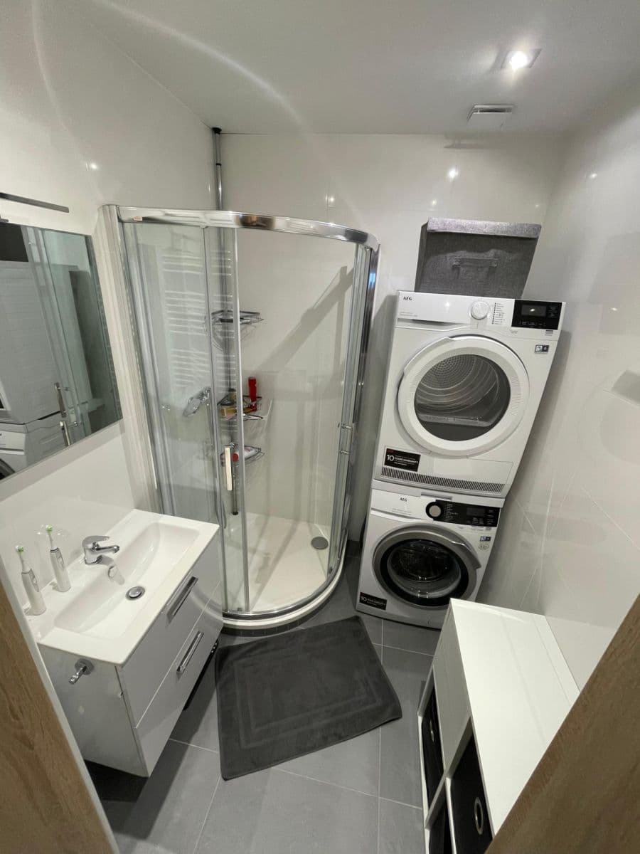 Pronájem bytu 3+1 74 m², Horská, Liberec, Liberecký kraj Pronájem bytu 3+1 74 m², Horská, Liberec, Liberecký kraj