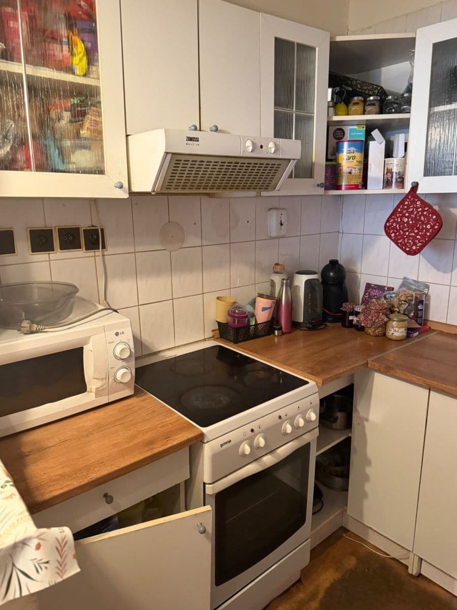 Prodej bytu 1+kk 33 m², Sevastopolská, Praha, Praha Prodej bytu 1+kk 33 m², Sevastopolská, Praha, Praha