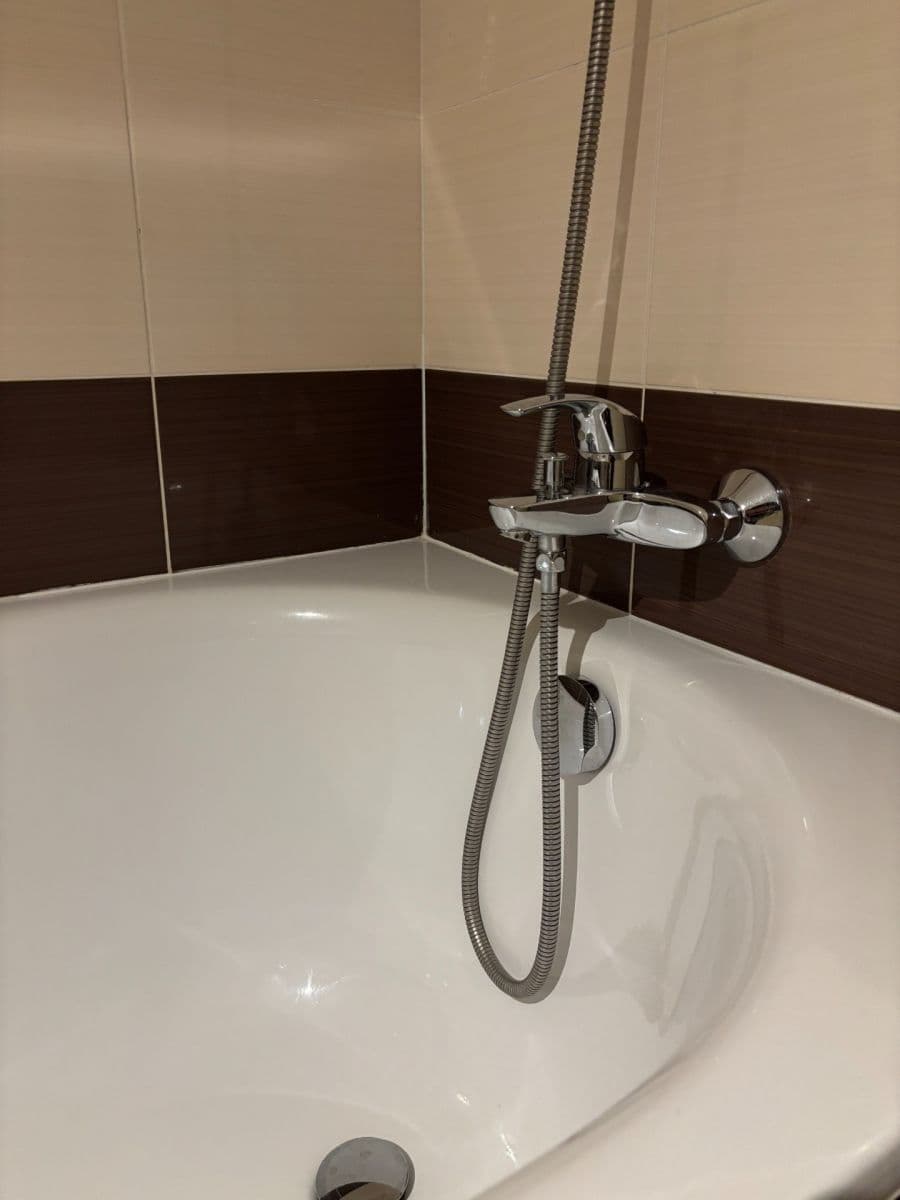 Pronájem bytu 2+kk 44 m², U Sladovny, Praha, Praha Pronájem bytu 2+kk 44 m², U Sladovny, Praha, Praha